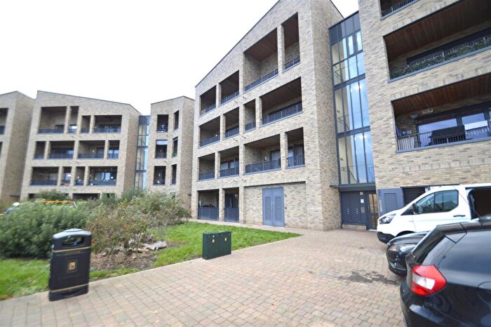 2 Bedroom Apartment For Sale In Baynes Crescent, Dagenham, RM10