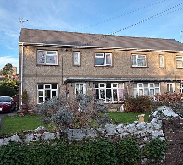 3 Bedroom Semi-Detached House For Sale In Ashdene, Factory Road, Llanblethian, Cowbridge, Vale Of Glamorgan, CF71