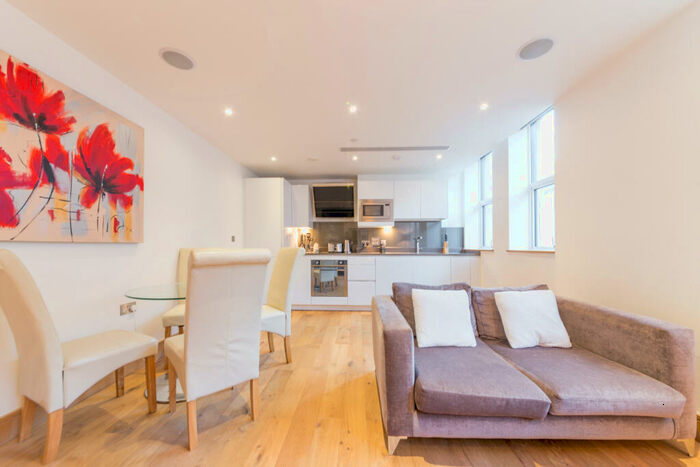 1 Bedroom Apartment To Rent In Red Lion Court, London, EC4A