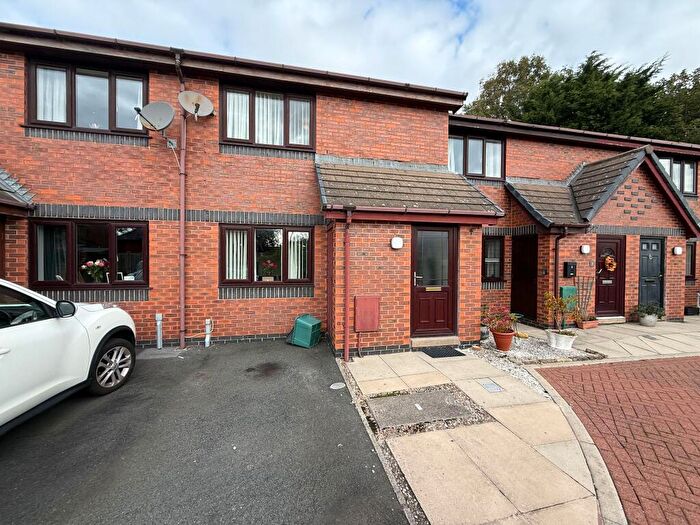 2 Bedroom Mews For Sale In Alderville Close, Warton, PR4