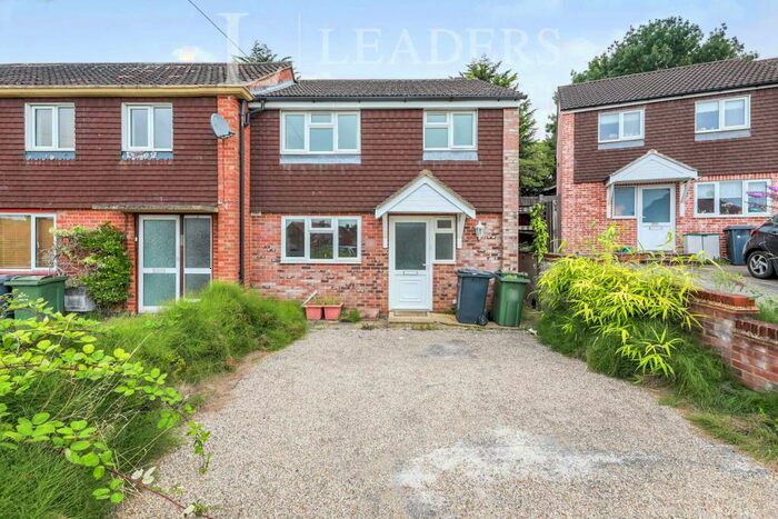 3 Bedroom Semi-Detached House To Rent In Close To University Of Surrey, Guildford, GU2