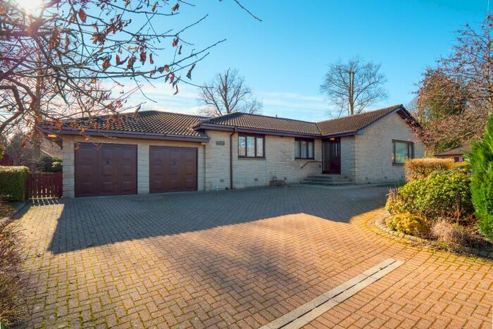 4 Bedroom Bungalow For Sale In Deanston Gardens, Doune, Stirlingshire, FK16