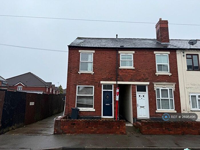 2 Bedroom End Of Terrace House To Rent In Holly Road, Rowley Regis, B65