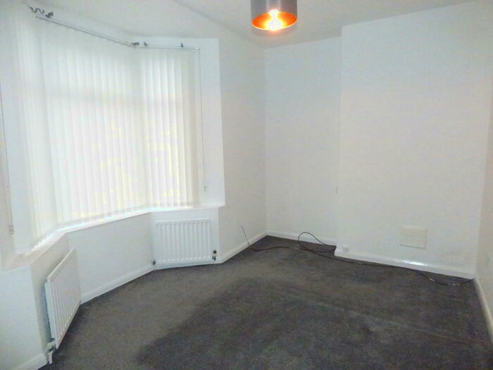 2 Bedroom Flat To Rent In Warwick Street, Heaton, NE6