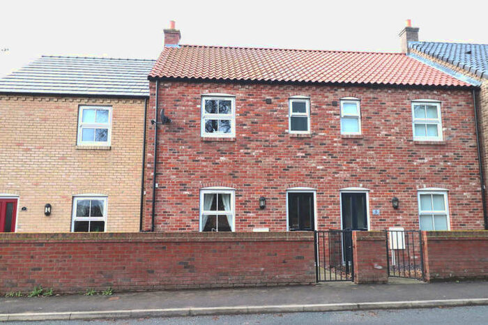 2 Bedroom Terraced House For Sale In Middleton On The Wolds, YO25