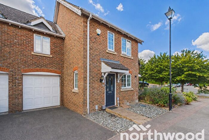 3 Bedroom Terraced House For Sale In Imperial Way, Singleton, Ashford, TN23