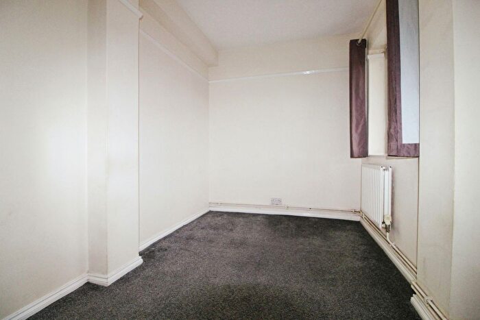 1 Bedroom Flat To Rent In Gauntlett Court, Harrow Road, Sudbury, HA0