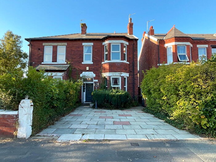 4 Bedroom Semi-Detached House For Sale In Richmond Road, Birkdale, Southport, PR8