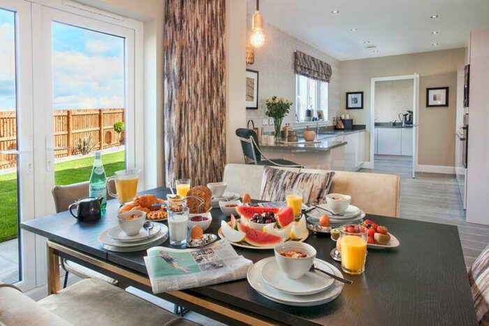 4 Bedroom Detached House For Sale In Longwick - Incentives Available, HP27