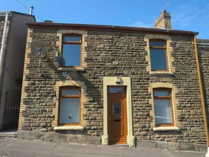 2 Bedroom Property To Rent In Crown Street, Morriston, Swansea, SA6