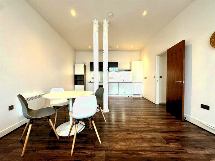 2 Bedroom Apartment To Rent In Kettleworks, Pope Street, Birmingham, West Midlands, B1