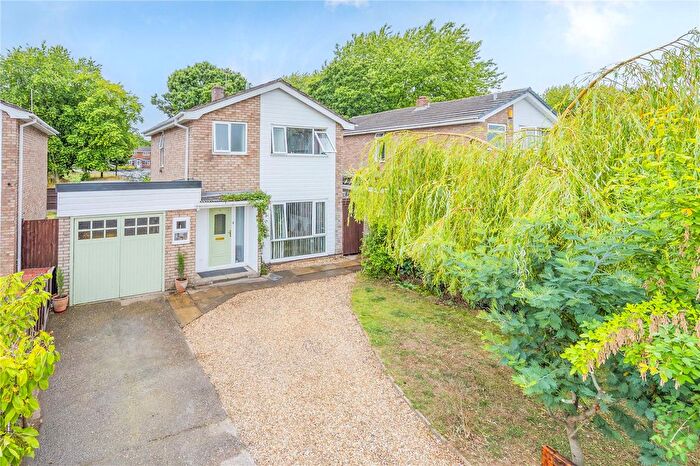 3 Bedroom Detached House For Sale In Beckbury Drive, Stirchley, Telford, Shropshire, TF3
