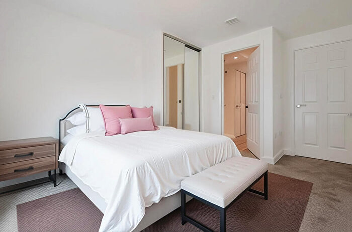 2 Bedroom Apartment To Rent In Brick Kiln Road, Manchester, M12