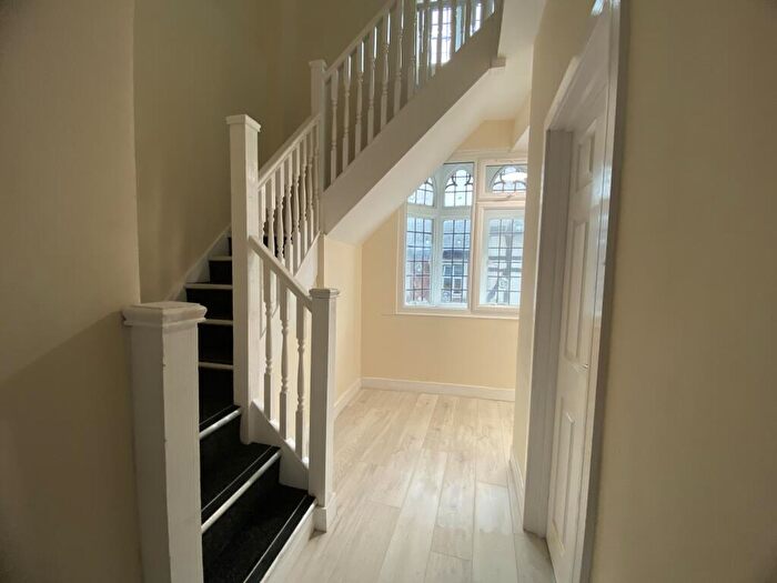 1 Bedroom Apartment To Rent In Knifesmithgate, Chesterfield, S40