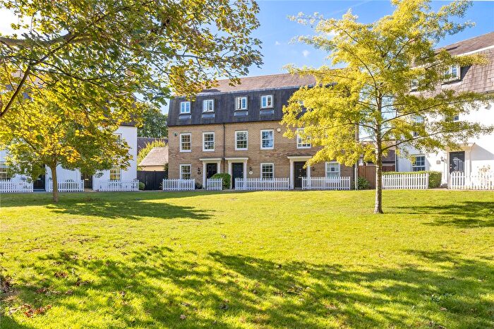 4 Bedroom Town House For Sale In Hinxton Road, Duxford, Cambridgeshire, CB22
