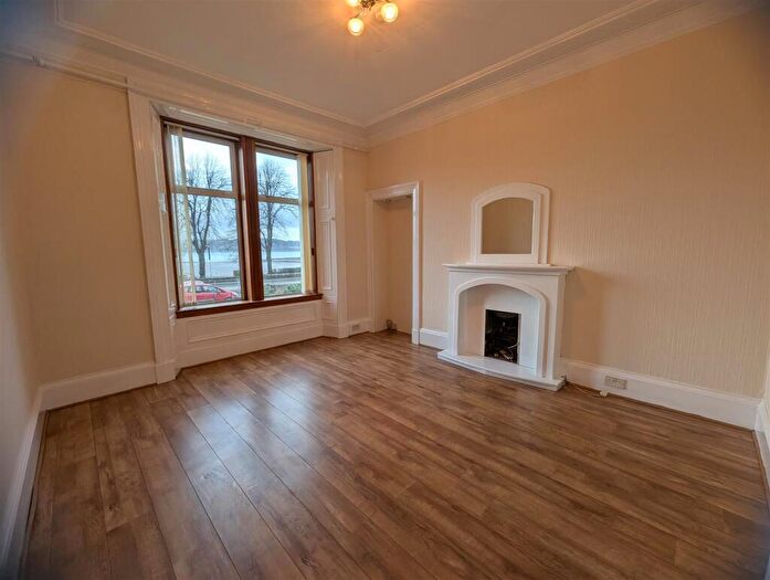 1 Bedroom Flat To Rent In Manor Crescent, Gourock, PA19