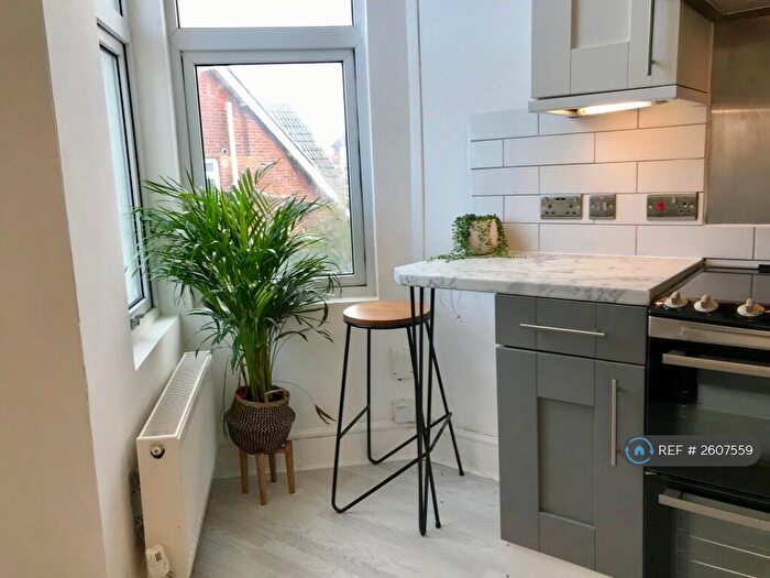 1 Bedroom Flat To Rent In Owls Road, Bournemouth, BH5