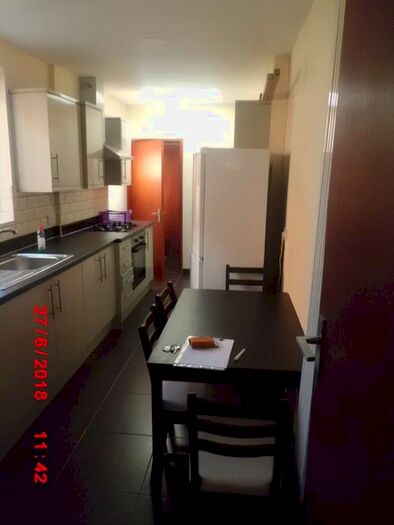 4 Bedroom Property To Rent In Umberslade Road, Selly Oak, Birmingham, B29