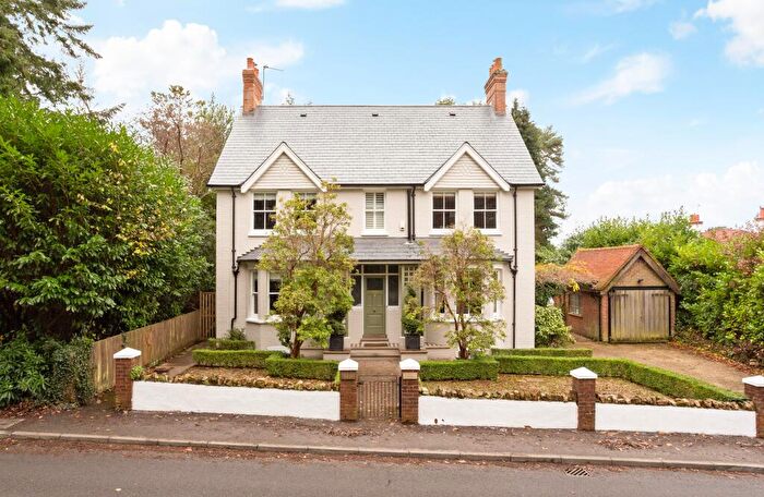 4 Bedroom Detached House For Sale In Tilford Road, Hindhead, GU26