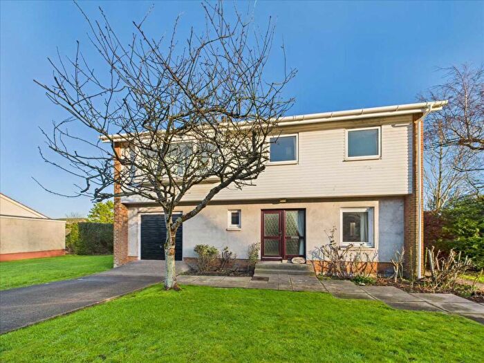 3 Bedroom Detached House For Sale In Stronvaar Villa, Stronvaar Avenue, Campbeltown, PA28