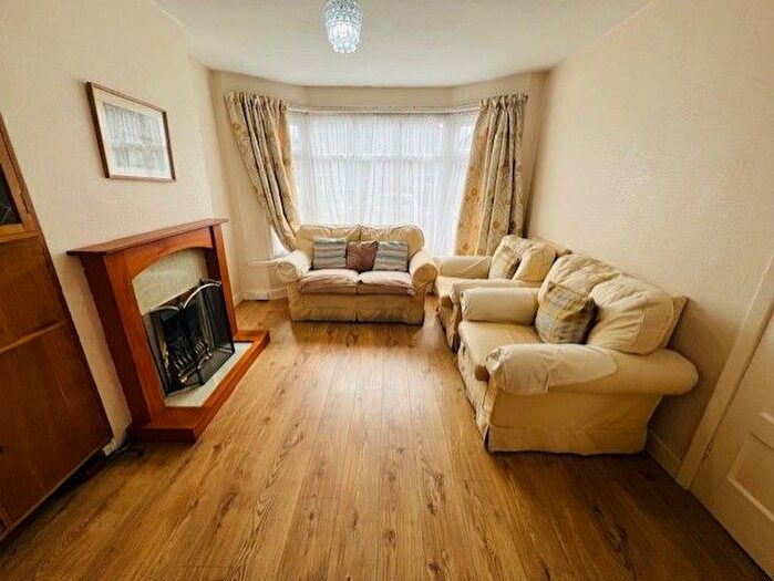 3 Bedroom Semi Detached House To Rent In Calder Gardens, Edgware, Middlesex, HA8