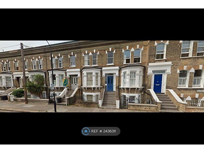 1 Bedroom Flat To Rent In Bloom Park Road, London, SW6