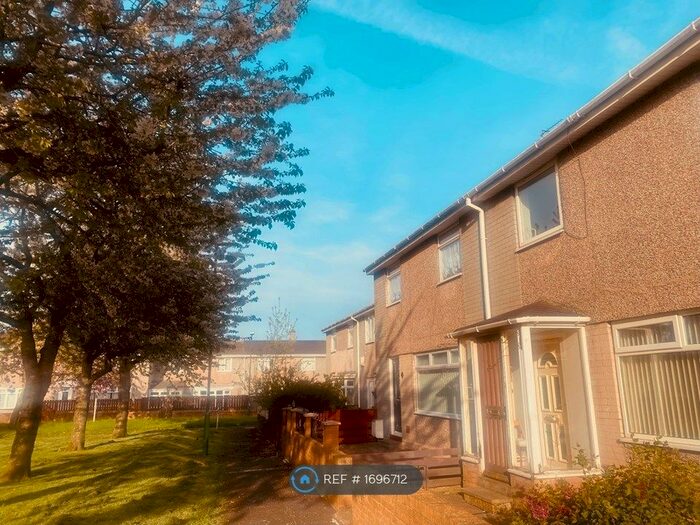 3 Bedroom Terraced House To Rent In Rhyl Parade, Hebburn, NE31