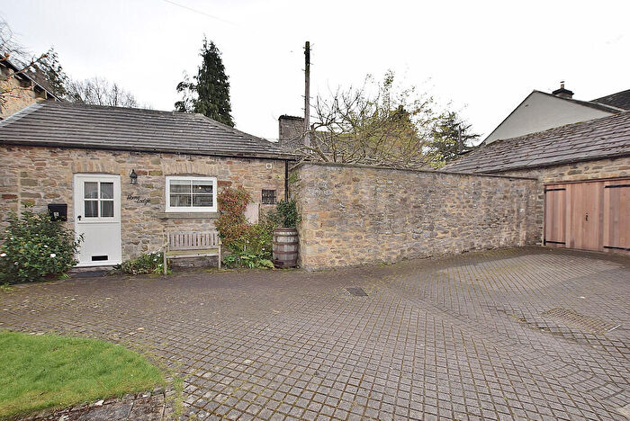 2 Bedroom Barn Conversion For Sale In Easby Mews, Easby, DL10