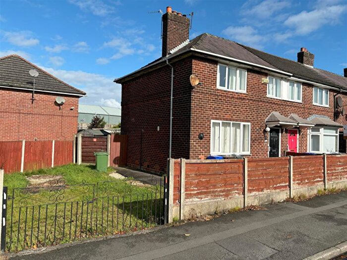 3 Bedroom Property To Rent In Stanley Grove, Manchester, M18