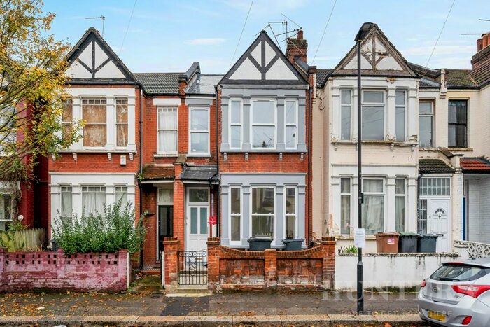 2 Bedroom Flat To Rent In Hanover Road, London, N15
