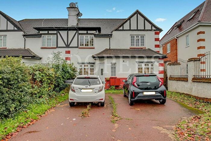 2 Bedroom Flat For Sale In Tudor Gardens, London, NW9