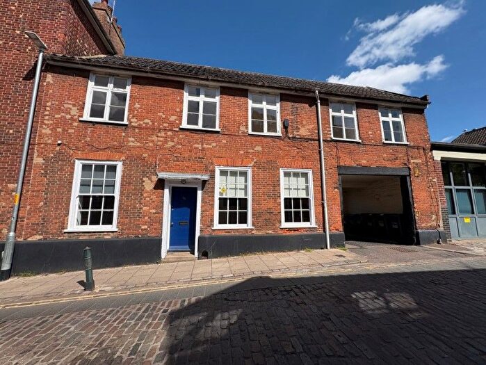 5 Bedroom Detached House For Sale In Pottergate, Norwich, Norfolk, NR2