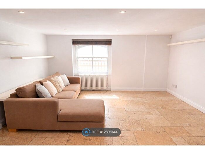2 Bedroom Flat To Rent In Coldharbour Lane, London, SW9