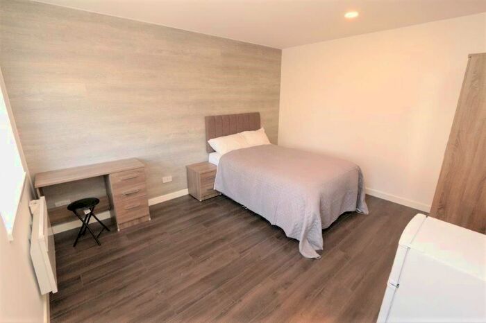 Studio To Rent In Trafalgar Street, Hanley, Stoke-On-Trent, ST1