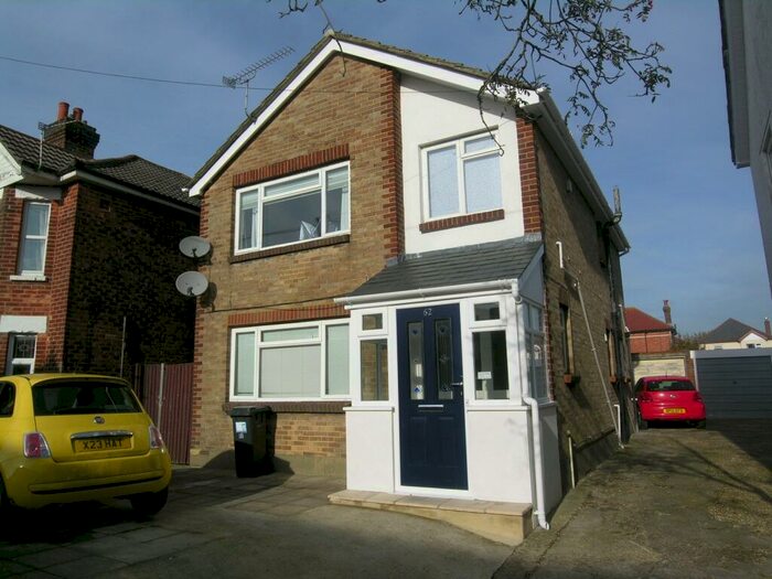 5 Bedroom House To Rent In Bedroom Detached House In Winton, BH9