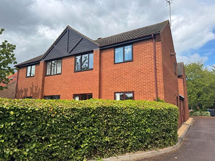 1 Bedroom Flat To Rent In Arbury Road, Cambridge, CB4