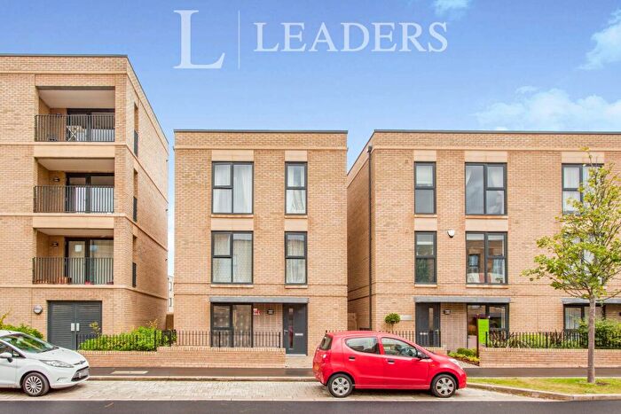 5 Bedroom Detached House To Rent In Osprey Drive, CB2