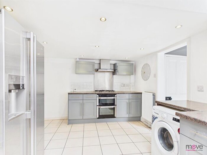 4 Bedroom Terraced House To Rent In Swindon Street, Cheltenham, GL51