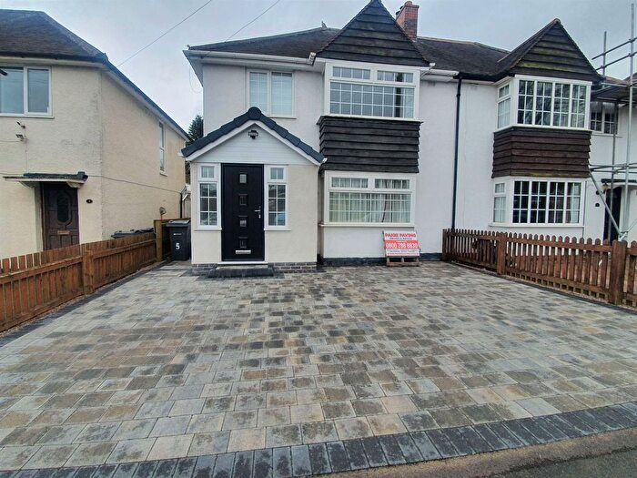 3 Bedroom Semi Detached House To Rent In Cofield Road, Sutton Coldfield, B73