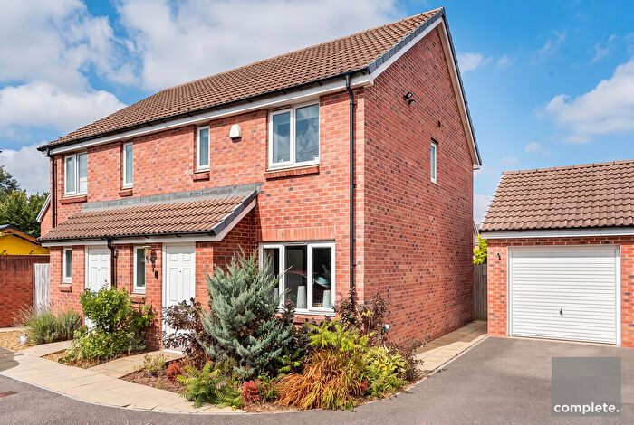 3 Bedroom Semi-Detached House For Sale In Birch Way, Cranbrook, EX5