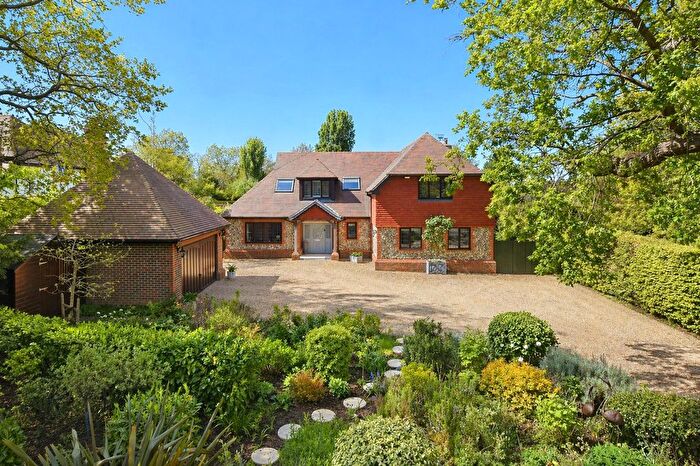 5 Bedroom Detached House For Sale In Norrels Drive, East Horsley, KT24