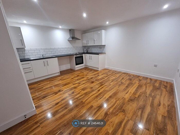 1 Bedroom Flat To Rent In Davis Street, Rotherham, S65