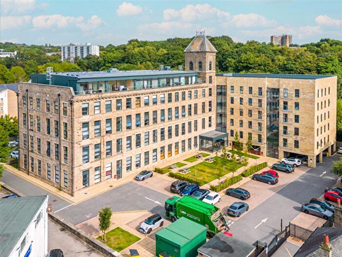 3 Bedroom Penthouse To Rent In Horsforth Mill, Horsforth, LS18