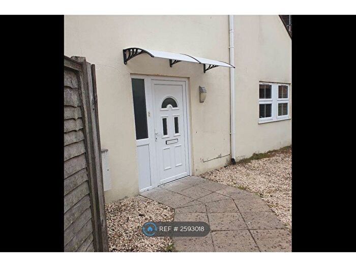 4 Bedroom Semi-Detached House To Rent In Palmerston Arms Court, Bournemouth, BH1