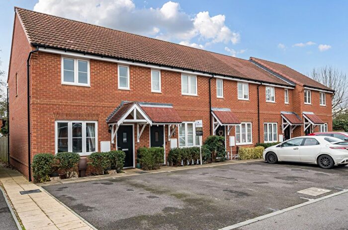 2 Bedroom End Terrace House For Sale In Juno Close, Fareham, Hampshire, PO14