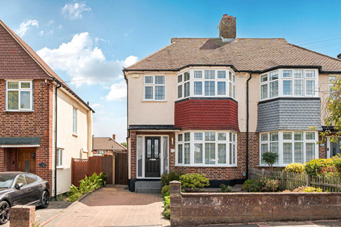 3 Bedroom Semi Detached House For Sale In Greenview Avenue, Beckenham, BR3