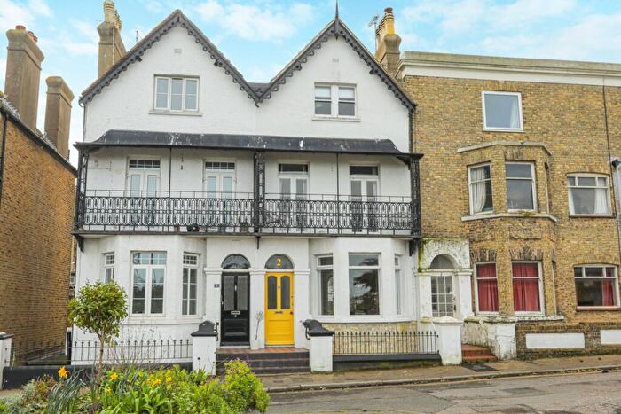3 Bedroom Terraced House For Sale In Queens Gardens, Broadstairs, CT10