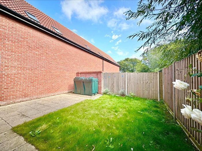 2 Bedroom Detached House For Sale In Marsh Road, Hemsby, NR29