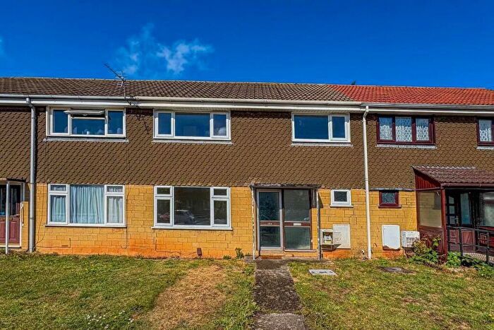 3 Bedroom House To Rent In Conygre Grove, Filton, Bristol, BS34