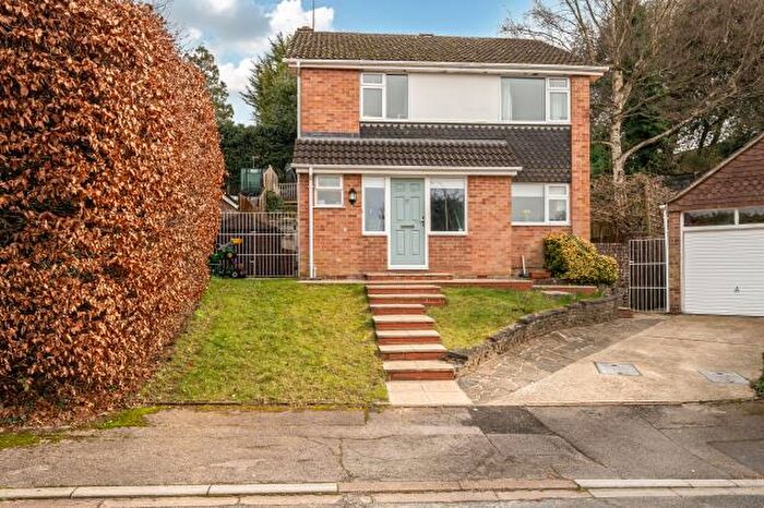 4 Bedroom Detached House For Sale In Bledlow Close, Newbury, RG14